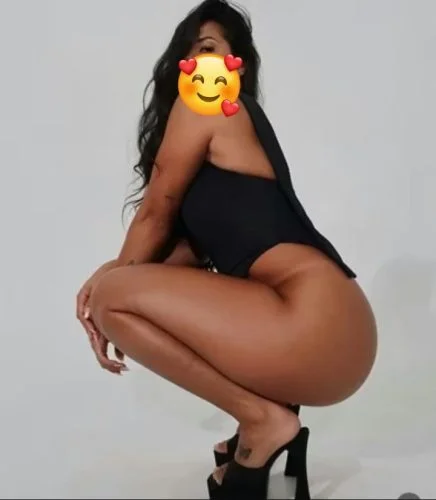 İzmir Travesti Cananın Silikonlu Hatları