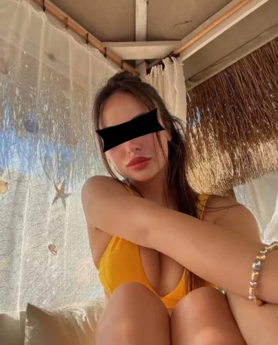 İzmir Travesti Yaseminin Ateşli Vücudu
